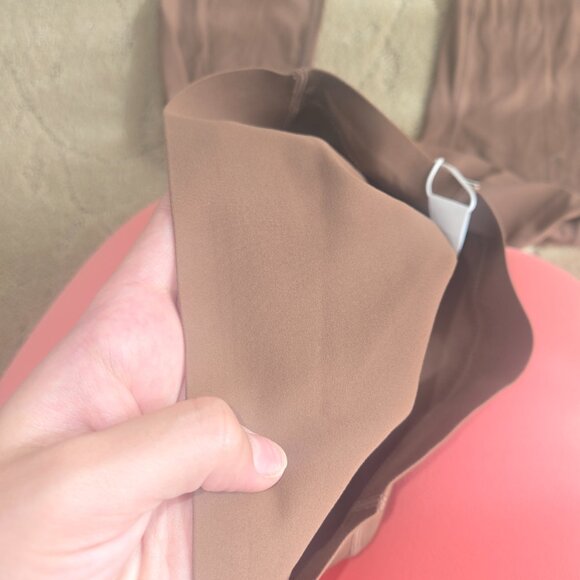 Brown ultra sculpt halara leggings - Picture 7 of 8